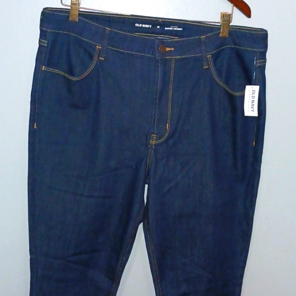 Super skinny old Navy NWT size 16 high Rise Dark Blue Jean stretch zipper pocket - Picture 2 of 5